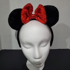 Disney Parks Minnie Mouse Black Plush Ears Red Seqin Bow Headband L👀K